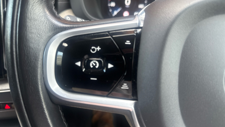 Volvo Xc60 2.0 B5P [250] Inscription Pro 5dr Geartronic Petrol Estate